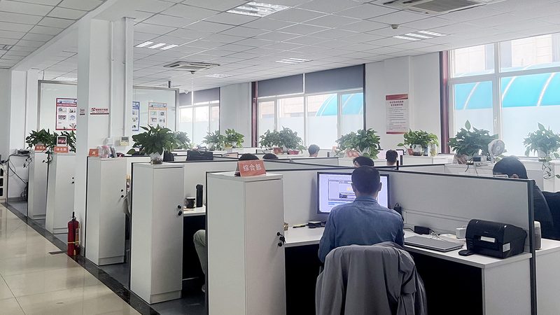 外包背景：企业数字化转型加速，IT需求多样化